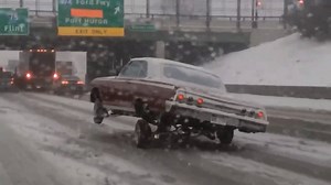 410K views · 952 reactions | Only in Michigan: Bill Robinson captured this video the other day as heavy snow made its way into Detroit. It goes to show that Michiganders have more fun! | Mid-Michigan NOW | Facebook