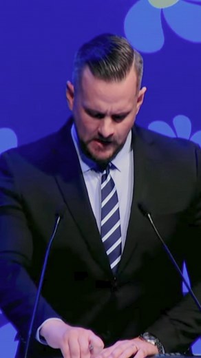 141K views · 4.8K reactions | Ett starkare Norrland för Sverigedemokraterna är också ett starkare Norrland för Sverige. Markku Abrahamsson (SD) yrkade att partiet skulle anta ett norrlandspolitiskt program, någonting som i förlängningen även skulle gynna Sverige som nation. | Sverigedemokraterna Västerbotten | Facebook