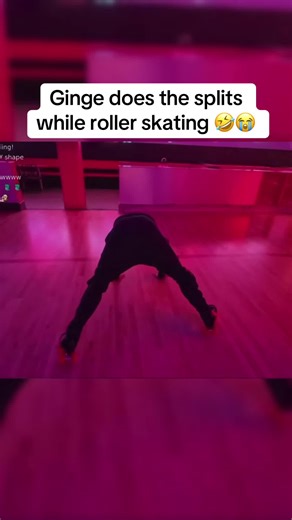 Ginge's Hilarious Roller Skating Split Fail