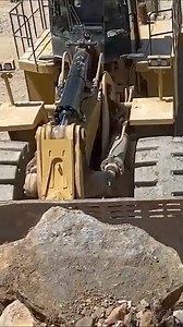 Cat 992G Wheel Loader Loading Cat Dumpers! #shorts | Everydays CAM | Facebook