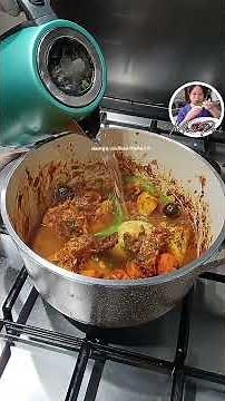 CHICKEN MACHBOOS EMARATI STYLE