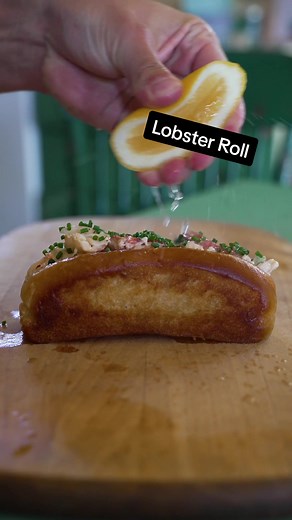 Lobster Rolls w/ @nick.digiovanni | lobster
