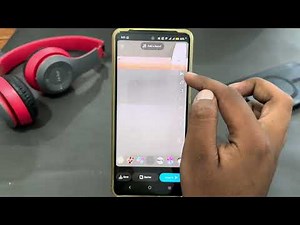 How to CREATE CUSTOM STICKERS from Your Snaps (Snapchat Tricks)