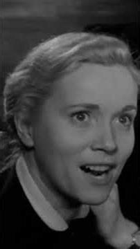 Easy Oscar win: Eva Marie Saint #shorts