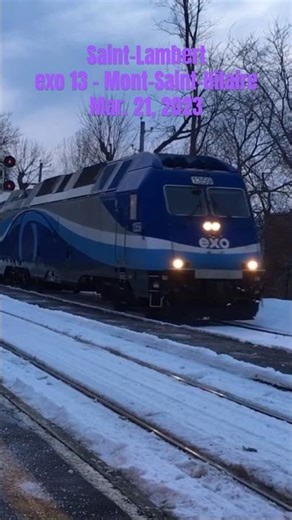 exo train 814 arriving at Saint-Lambert train station