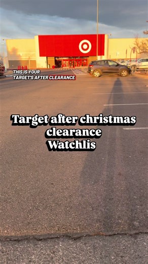 🚨 AFTER-CHRISTMAS CLEARANCE WATCHLIST part 1 🚨 It’s the most wonderful time of the year! 👀🎄⬇️ If you’re heading to Target or Walmart, save this before you go. These are the items that consistently hit markdowns after Christmas: ✨ Beauty & personal care gift sets 🏠 Home decor (Threshold, Hearth & Hand, Brightroom) 🕯 Candles, Scrub Daddy, Febreze & Poo-Pourri 🛏 Pillows, blankets, bath mats & shower curtains 🧦 Socks, slippers, jewelry & baby finds 💡 Lights, wrapping paper & storage bins 🧸