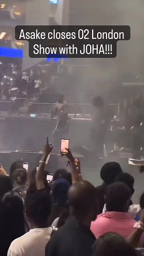 Asake closes O2 Arena London show with JOHA | Dj Abass