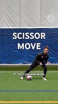 BEAT defenders with this SIMPLE move 💨⚽️