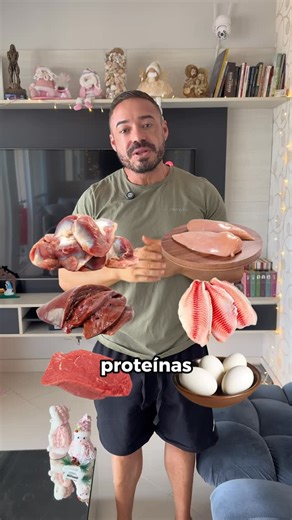 CRIS E JEAN BORGES EUDELEEUDELA on Instagram: "👉 Comenta EU QUERO se você quer aprender a escolher melhor sem viver em restrição. No vídeo a gente comparou alimentos que ajudam e alimentos que atrapalham o emagrecimento. Pra ficar bem claro, salva essa lista 👇 ⸻ 🟢 Carboidratos bons para o emagrecimento 1️⃣ Cuscuz 2️⃣ Pão francês 3️⃣ Arroz 4️⃣ Batata inglesa 5️⃣ Aveia 6️⃣ Mandioca cozida ⸻ 🔴 Carboidratos ruins para o emagrecimento 1️⃣ Batata chips 2️⃣ Aipim chips 3️⃣ Tapioca 4️⃣ Biscoito rech