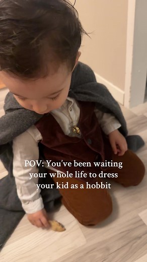 Dress Your Kid as a Hobbit: The Perfect Costume