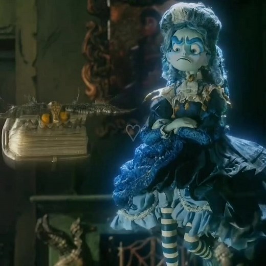 Sustos Ocultos de Frankelda: Ediciones y Más