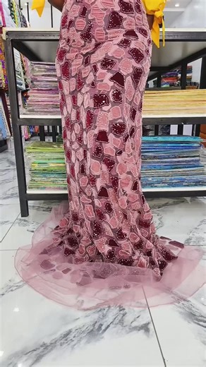 Beefairy/Asoebi/Fabrics/Lace/Wholesale on Instagram: "Luxury Beaded with Velvety Pattern Color: Blush Pink x Burgundy . Perfect for your Beautiful Iro n Blouse Perfect for your Xlassy Bespoke Dresses Perfect in customising with Aso-oke Perfect for any Special Occasions . Price: N200k/5yds... Last Price . Available for Delivery/Pick up . DM/WhatsApp 08028766737 to order . . #beadedfabrics #beadedlace #beefairyfabrics #luxurylaces #owamberockers"