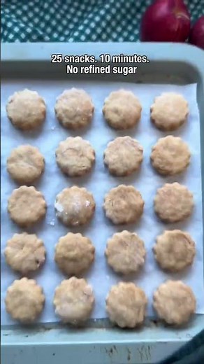 Peanut Butter & Apple Mini Biscuits | Baby Led Weaning Recipe | BLW Recipe | Toddler Snack #blw