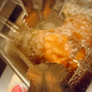 82 reactions · 30 comments | Give your thumbs a rest. Delivery decisions made simple. KFC on delivery. | KFC | Facebook