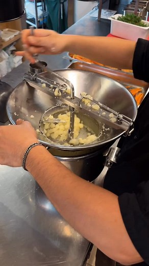 Don’t be deceived by the speed ⏩ Our handmade Gnocchi takes hours of prep time in the kitchen. Perfecting these potato pillows of goodness is true art behind our dish • Pork Ragu Gnocchi with white pork ragu, capsicum and smoked scarmoza sauce. A creamy and comforting dish made with a love of Gnocchi! | Ollie's Italian