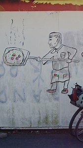 Då kan man lika gärna stanna i Falkenberg om det ska vara på det viset. 🍕 | Falkenberg