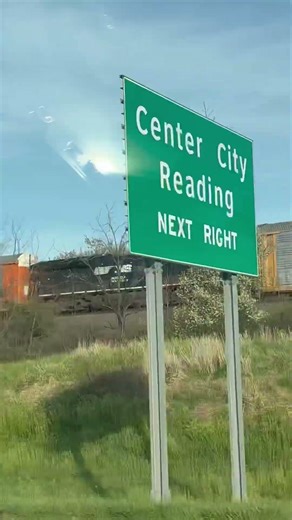 Auto-rack Train! (DONT JUDGE THE MUSIC LOL) 😂😂🤣😆