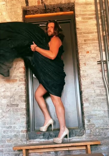 @Demi Lovato 🖤✨#cinderfella