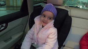 3.4M views · 83K reactions | Pe youtube gasiti vlogul integral: https://bit.ly/341doc2! <3 #Episodul3 | Eva Maruta | Facebook