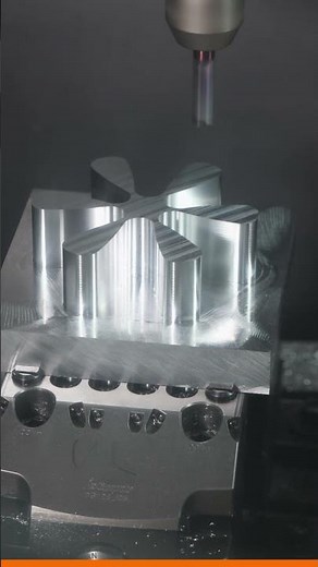 Precision is beautiful... TPC with the GARANT Master Alu SlotMachine | Tools in Action #machining