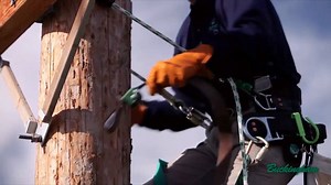 121K views · 617 reactions | How to use wood pole fall restriction device correctly | Electrical Lineman | Facebook