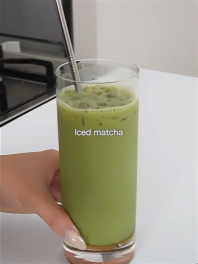 Delicious Iced Matcha Latte Recipe