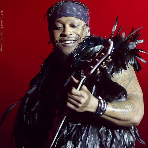 Happy birthday to ever soulful @D'angelo! Tough choice, but what's your favorite song of his? | BET