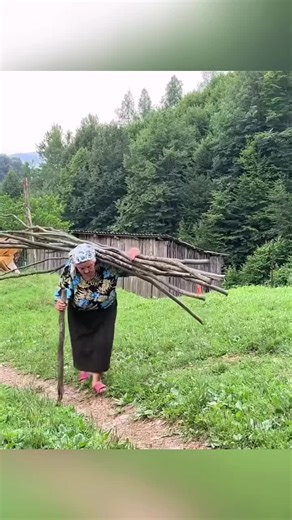 Delicious Village Cooking: Embrace Country Life