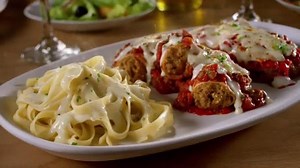 Olive Garden Create Your Own Tour of Italy TV Spot, 'It's Back!'