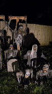Zombie Mosh Pit #silentscreamprops #Halloween #skeleton #graveyard | Silent Scream Props