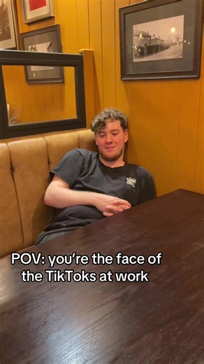 It’s just getting to hard to manage all the fame 😮‍💨 #hospitality #fyp #flaminggrill #bartender #pubtok
