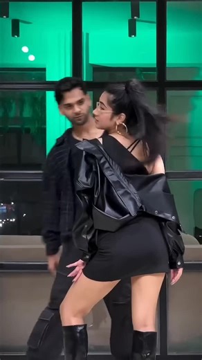 Lara Lapa Dance Challenge