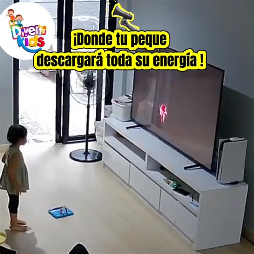 💛 Vacaciones Divertidas 2026 Estas vacaciones, dile NO a las pantallas 📵 y SÍ a juegos, risas, movimiento y aprendizaje real 🌈 En Divertikids, tu peque vive días llenos de alegría y experiencias que sí dejan huella: 🎨 Arte y pintura 🔬 DivertiCiencia 👩‍🍳 MiniChef 🎭 Títeres 🎪 Clown y Magia 🎬 MiniCine educativo ✂️ Manualidades 💃 Baile 💛 Acompañamiento cariñoso de nuestras mises Un espacio seguro, activo y estimulante, donde los niños se divierten, aprenden y crecen felices mientras tú t