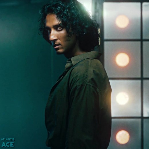 Armand Season 3 Episode 7: Interview With the Vampire — Key Scene Explained