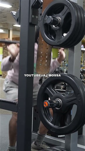 Perfect Squat Form: Master the Technique for Maximum Gains! #shorts