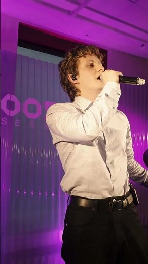 klar for VERDENS BESTE låt fra Ranes? Verdens Beste Menneske - live fra Rooftop Sessions 💜