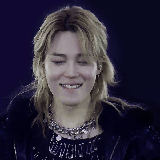 It's common knowledge that our streaming numbers need improvement, right?my team is organizing a streaming challenge with cooperation with some US Jimin lovers 🇺🇲 from 04/23 to 04/27 (KST). With Jimin's arrival in the US for the tour 🇺🇲Let's try to re-enter Who on the US Spotify chart to welcome him 🐥 while also focusing on increasing streams on the global chart to get back into the top 100 and boost the numbers for Jimin's entire discography 🙏💛But for this to be possible, we need everyon