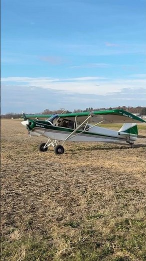 Piper Super Cub departing runway 15 at 3TR