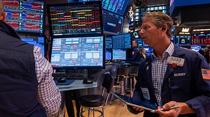 AI Boom Draws Comparisons to Dot-Com Bubble