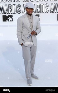 Ne-Yo arrives at the 2010 MTV Video Music Awards held at the Nokia Theatre. Los Angeles, CA. 09/12/10 Stock Photo - Alamy