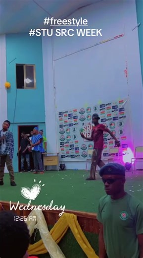 #fyp #makeitviral #trendingvideo #tiktokviral #musictrending #FreeStyle #openversechallenge @lil_vak @lil_vak