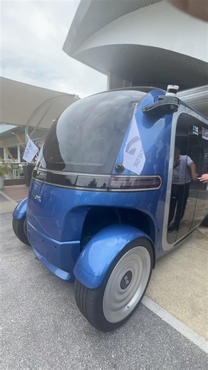 The future of mobility - testing a Level 4 autonomous vehicle developed by MARii at the Malaysia Autoshow 2024. #MAS2024 | Liew Chin Tong