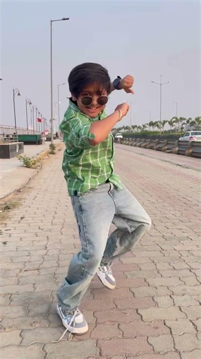 I am practicing with my mother, a video will be out soon on this #himankstar #ytshorts