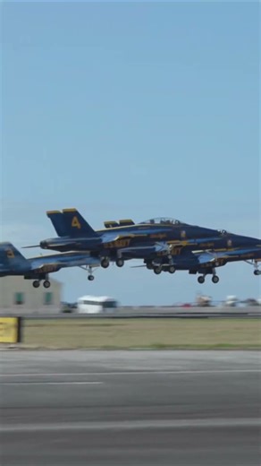 Multiple Aircraft Take Off Together