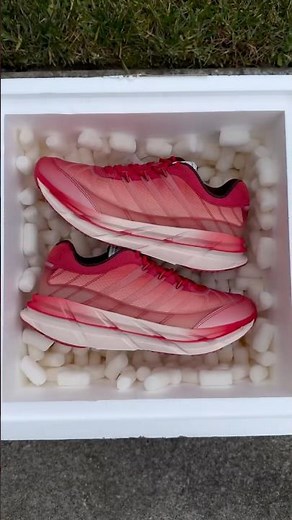 CRAZIEST SNEAKER UNBOXING I’VE EVER DONE! #youtubeshorts #youtubeshortsviral #sneakerunboxing