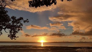 12K views · 1.2K reactions | 黎 | Rachel Hunter | Facebook