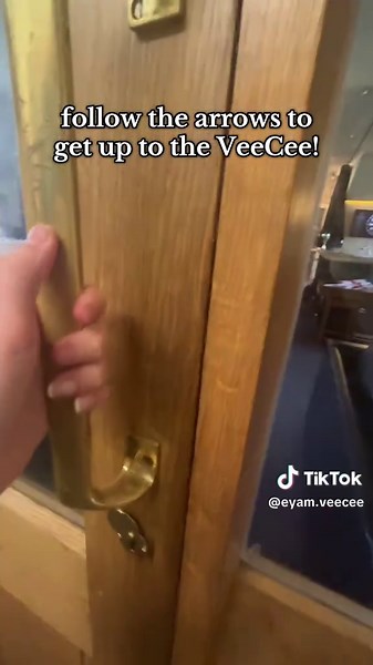 veecee on TikTok