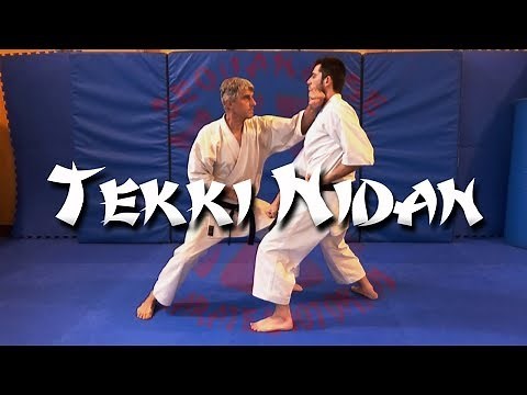 TEKKI NIDAN - BUNKAI KARATE SHOTOKAN