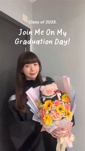 🎓 Throwback to the big day! Join Colby Lam (IBBA 2025) on her full journey–from the University congregation to the College ceremony and our CUHK Business School celebration! ✍🏻 Message from Colby: Time flies! The Class of 2025 has graduated!🎓 I'm really grateful for all the wonderful people I met at CUHK.🫂 I will always remember the amazing memories we made together.💗 Wishing everyone an amazing future, and I hope to see you all again someday!💐 #CUHKBusinessSchool #cuhkclassof2025 #classof