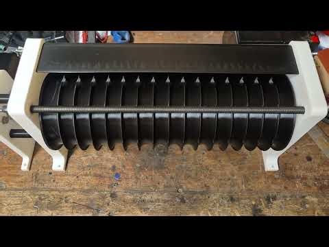 Machine à bouillettes 20 mm motorisée